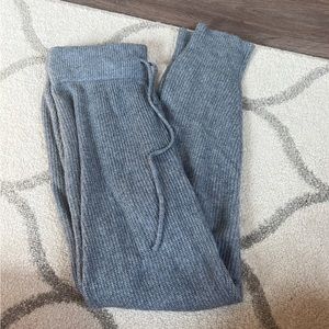 women’s pants